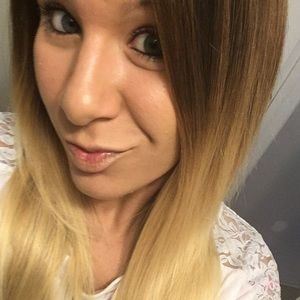 ⭐️Welcome to my Closet! Make yourself at home!